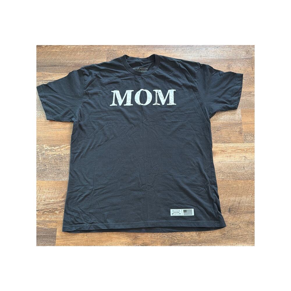 Grunt Style  Mom Defined Boyfriend Fit  Black tee.  XL - Picture 4 of 9